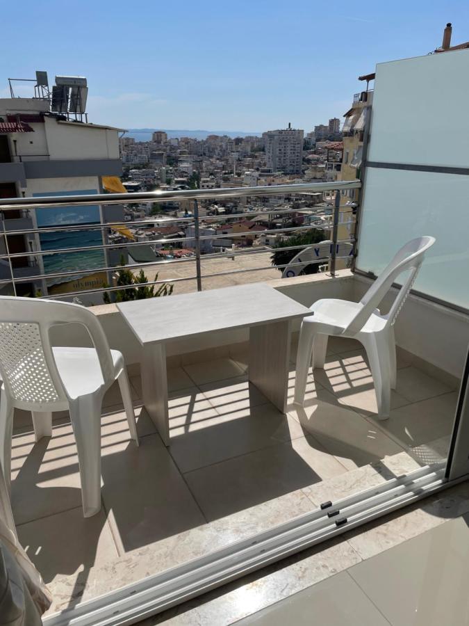 Xhulio Apartments Sarandë Eksteriør billede