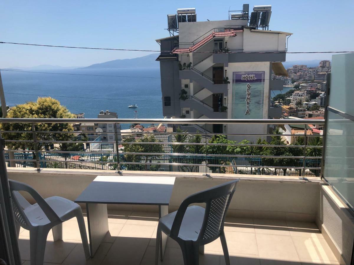 Xhulio Apartments Sarandë Eksteriør billede